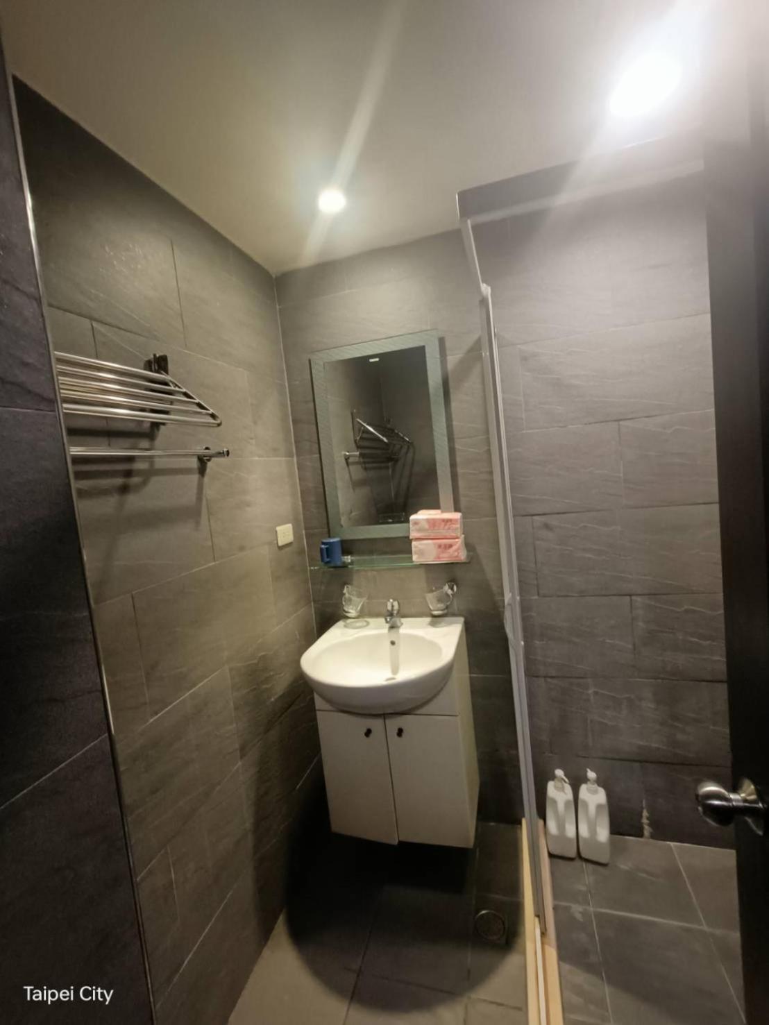 Ximen 日記 Apartment ไทเป ภายนอก รูปภาพ